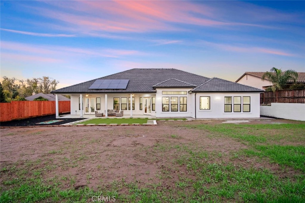 10221 Savannah Ct, Oakdale, CA 95361