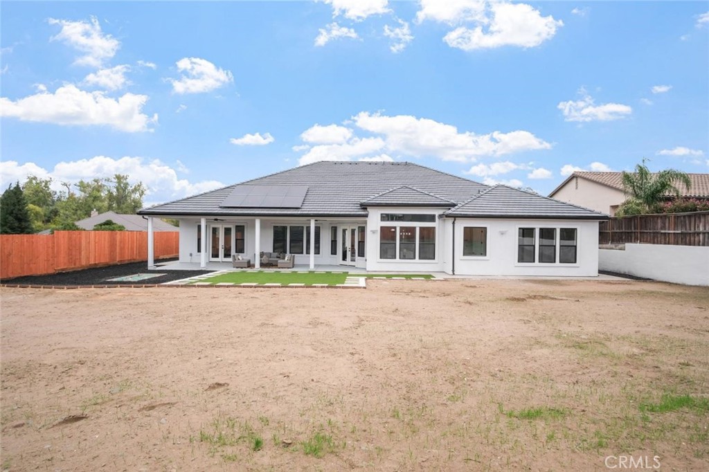 10221 Savannah Ct, Oakdale, CA 95361