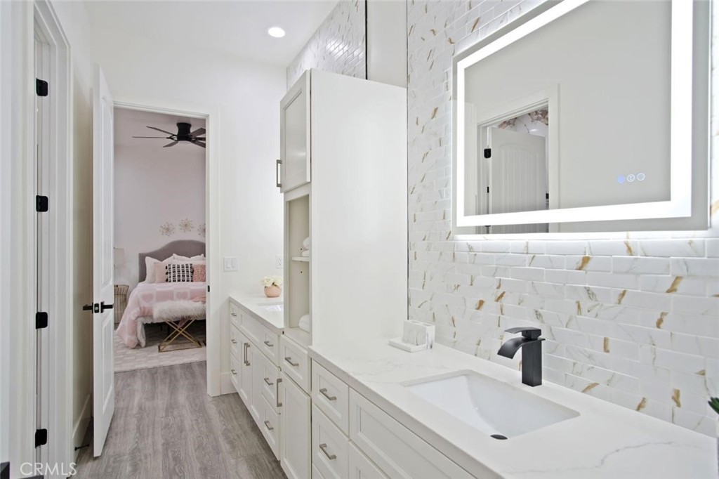 10221 Savannah Ct, Oakdale, CA 95361