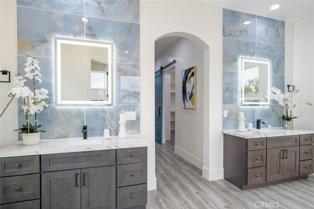 10221 Savannah Ct, Oakdale, CA 95361