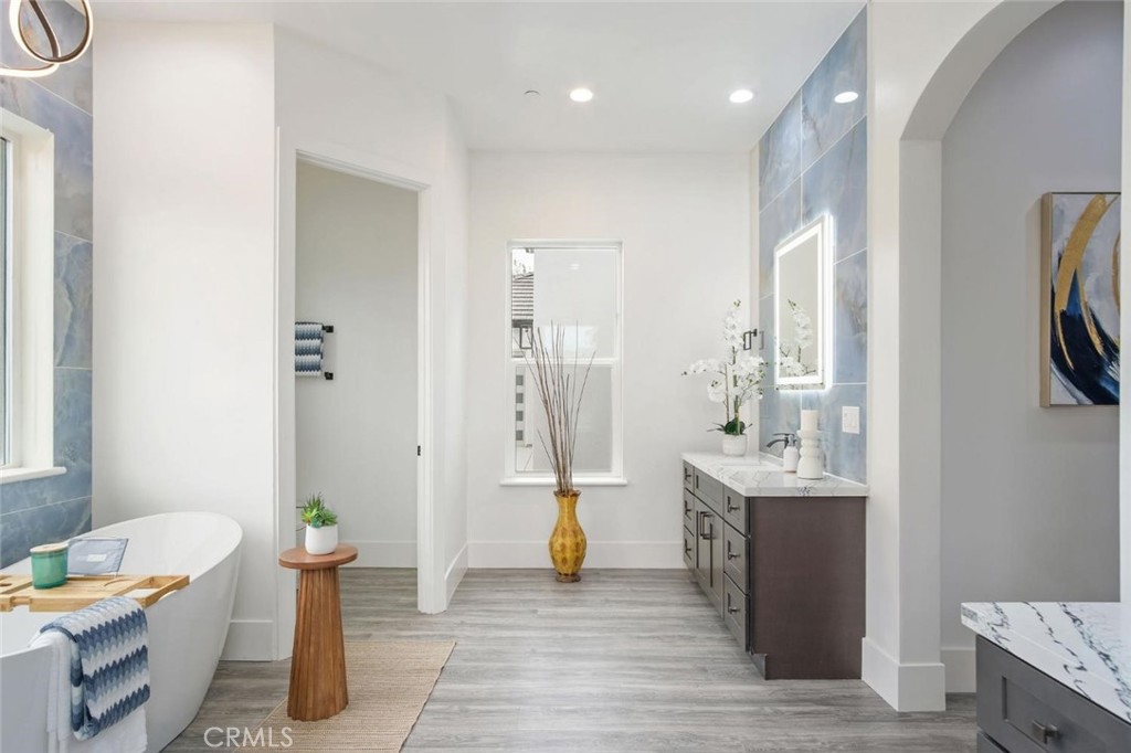 10221 Savannah Ct, Oakdale, CA 95361