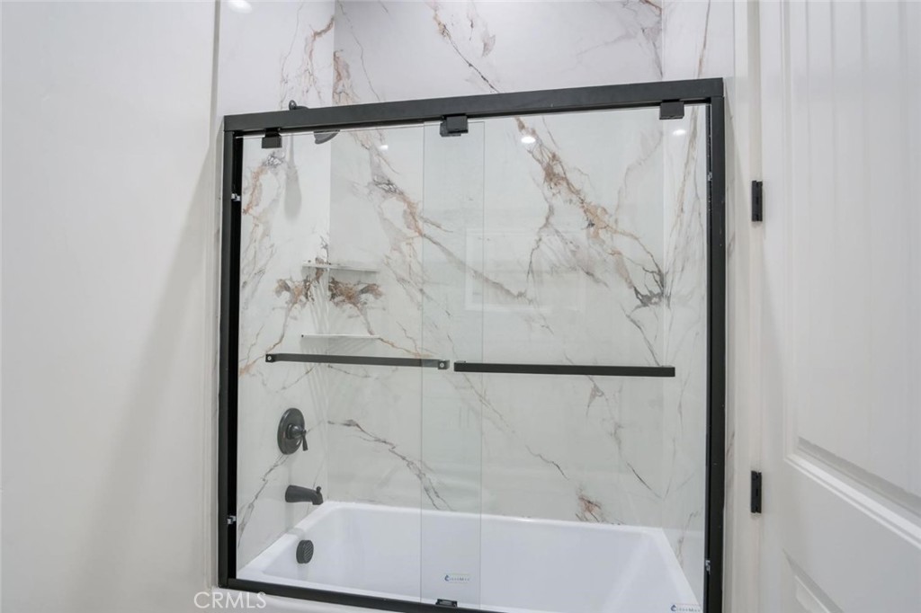 10221 Savannah Ct, Oakdale, CA 95361