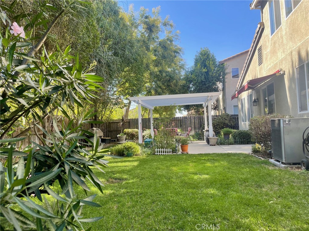 1258 Avignon, Merced, CA 95348