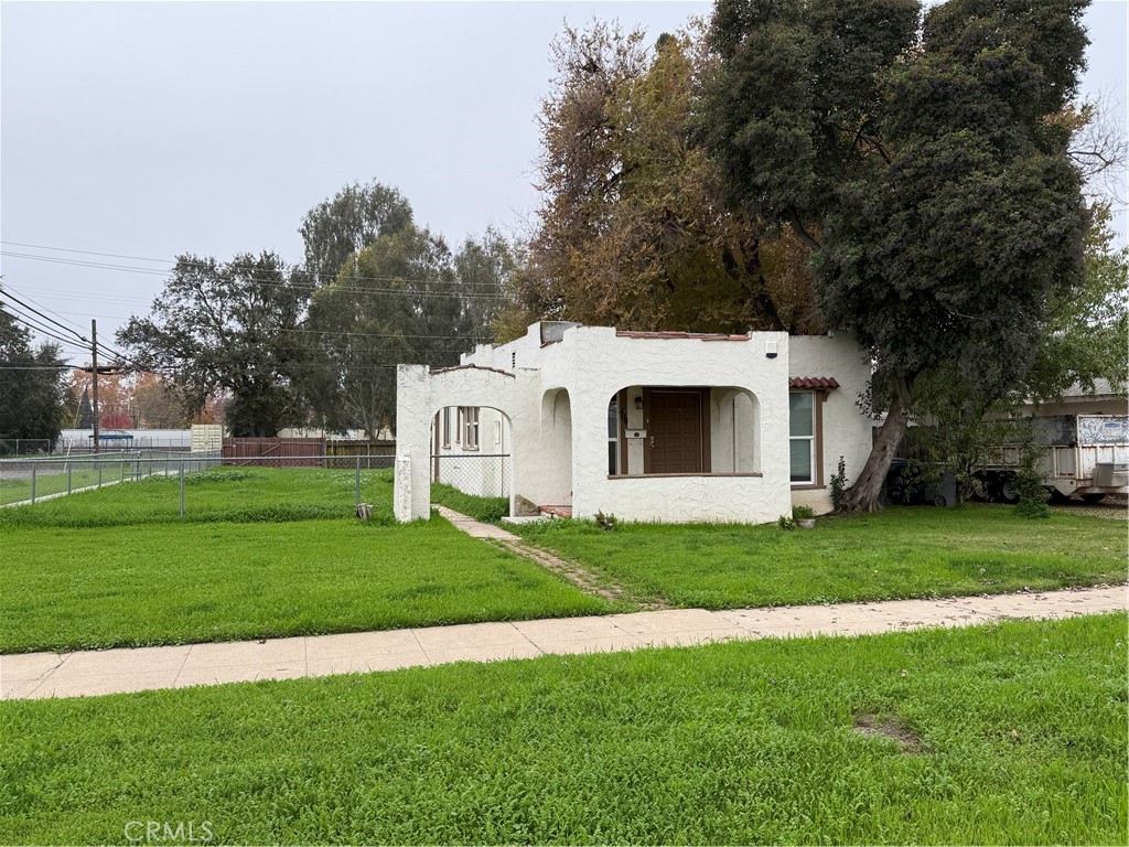 204 W 25th, Merced, CA 95340