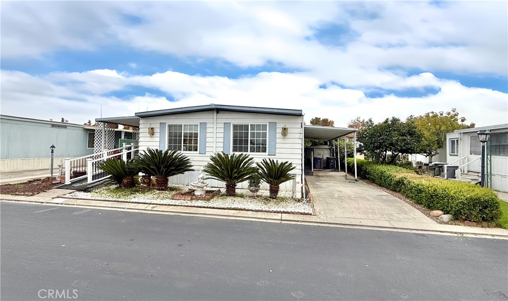 2500 N Highway 59 #70, Merced, CA 95348
