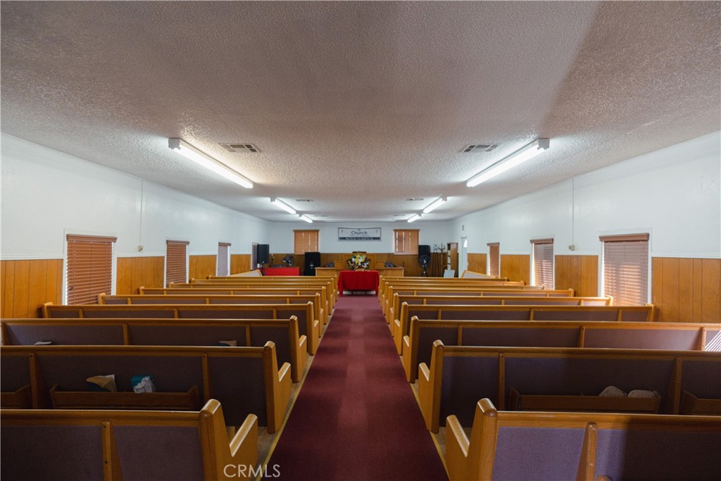 21562 Reynolds Ave, Dos Palos, CA 93620