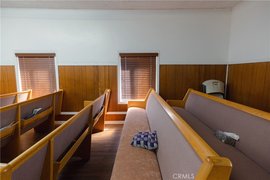 21562 Reynolds Ave, Dos Palos, CA 93620