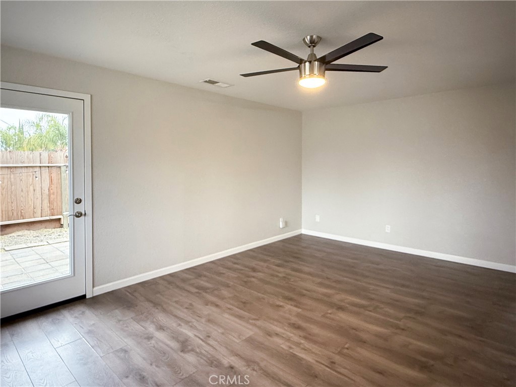 16486 Mahogany Way, Delhi, CA 95315