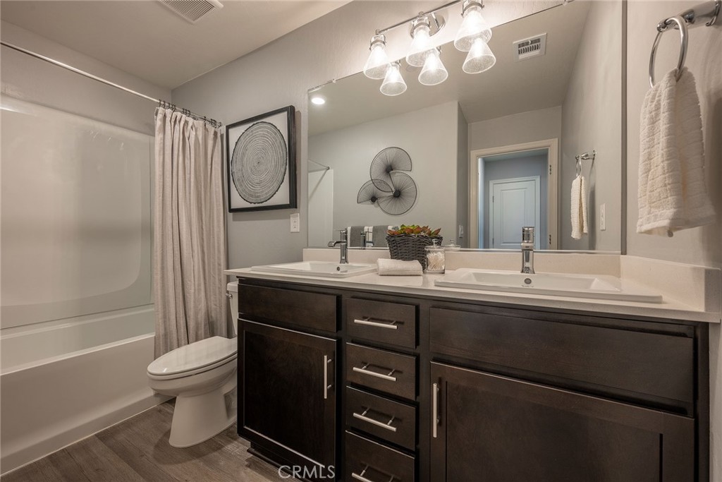 4777 JEMA Way #11 B1, Merced, CA 95348