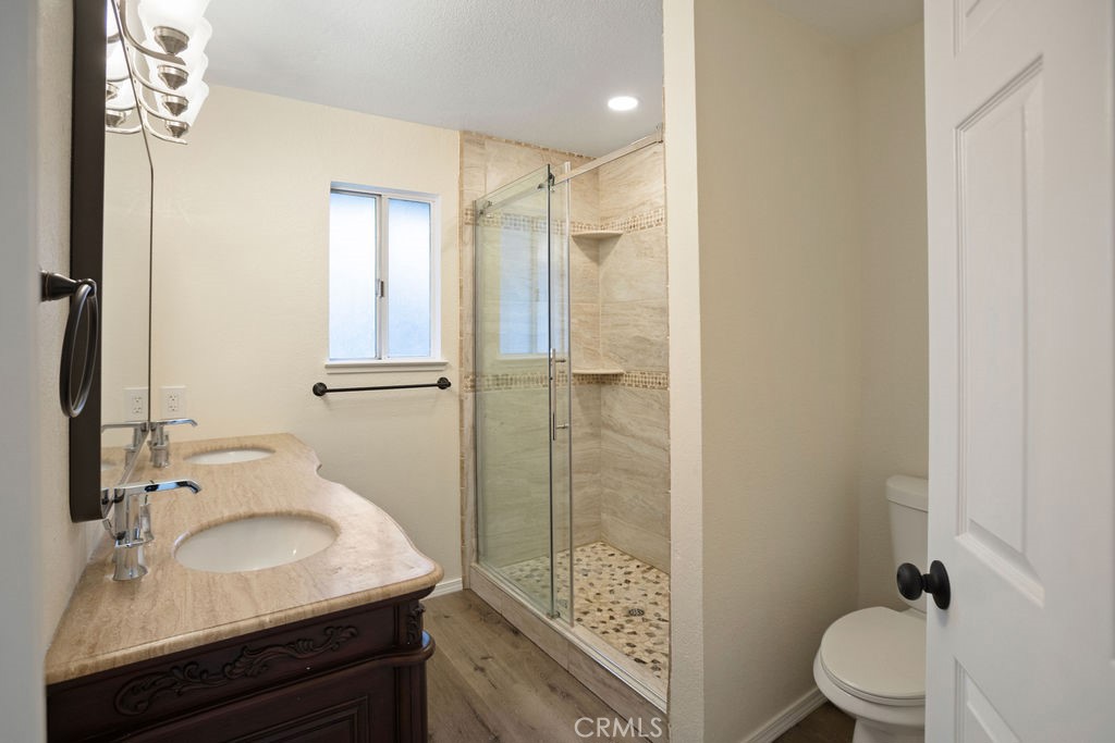 1743 Woodworth Ave, Modesto, CA 95351