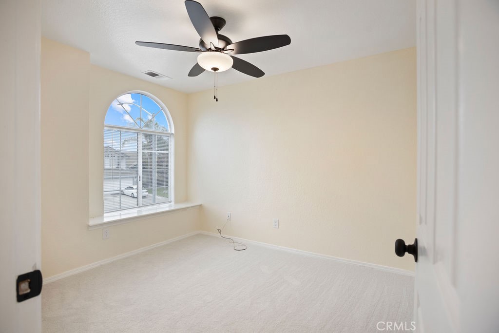 1743 Woodworth Ave, Modesto, CA 95351