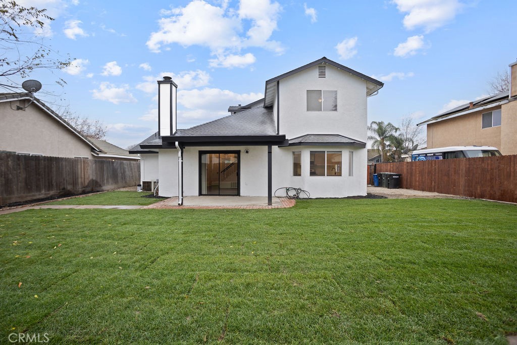 1743 Woodworth Ave, Modesto, CA 95351