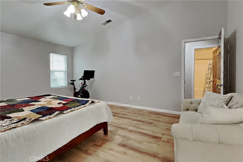 1947 Shadow Park Dr., Turlock, CA 95380