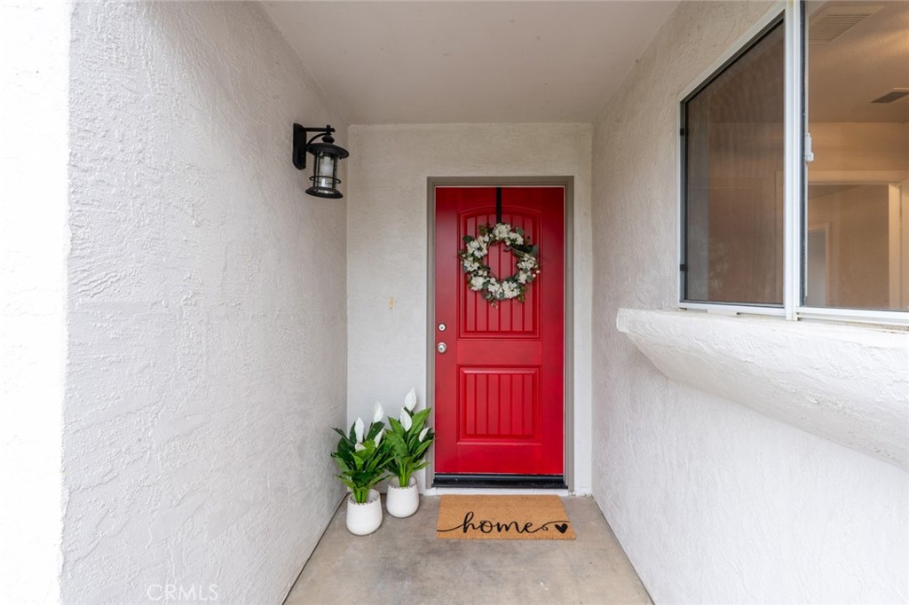 744 Bluff, Los Banos, CA 93635