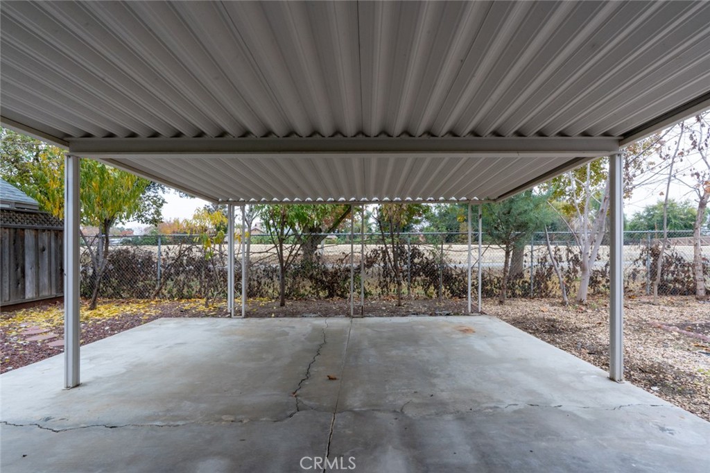 744 Bluff, Los Banos, CA 93635