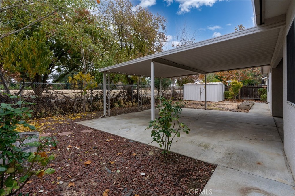 744 Bluff, Los Banos, CA 93635