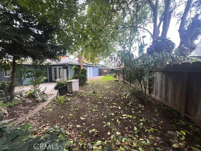 1880 Barnett, Merced, CA 95340