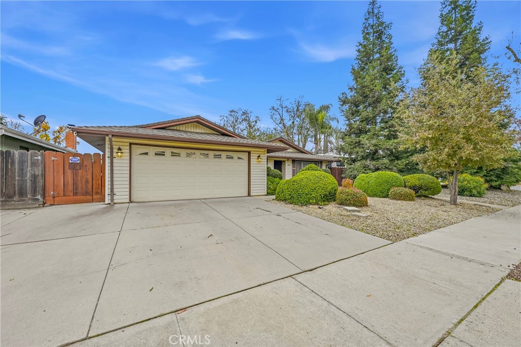 3447 La Jolla, Merced, CA 95348