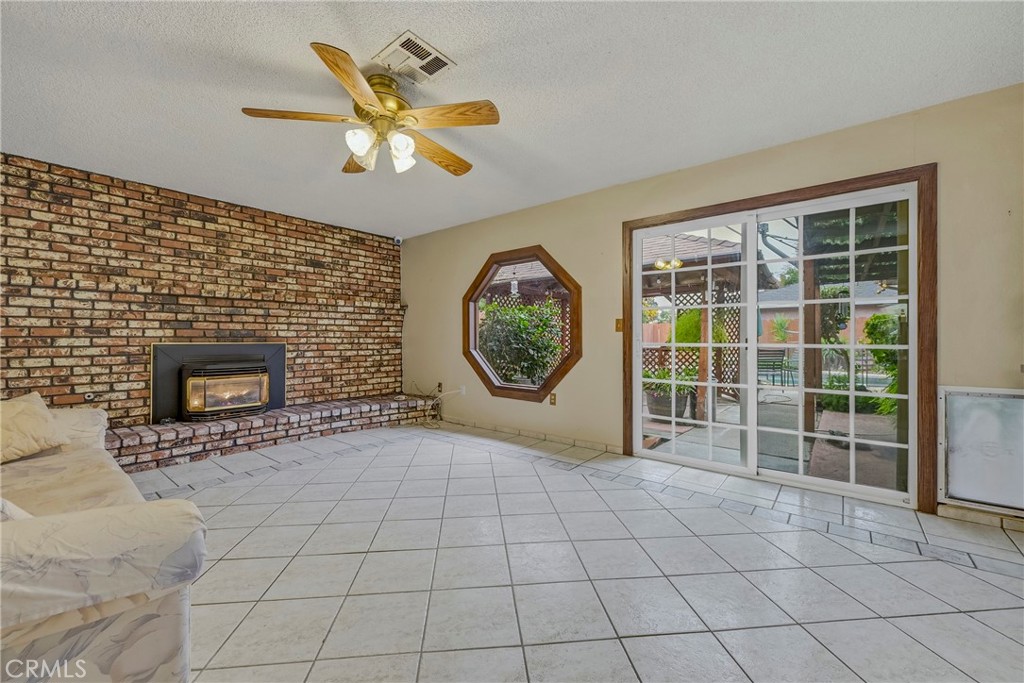 3447 La Jolla, Merced, CA 95348