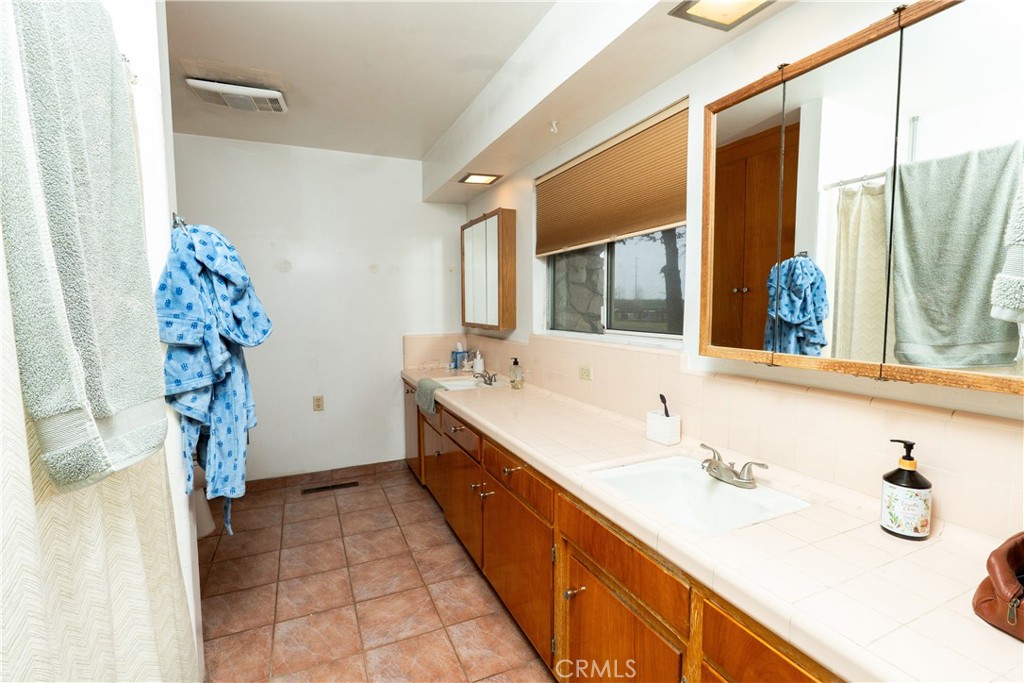 25565 Road 13, Chowchilla, CA 93610