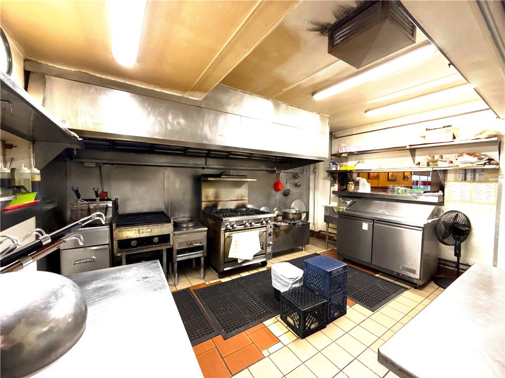 1327 West 18th Street, Merced, CA 95340