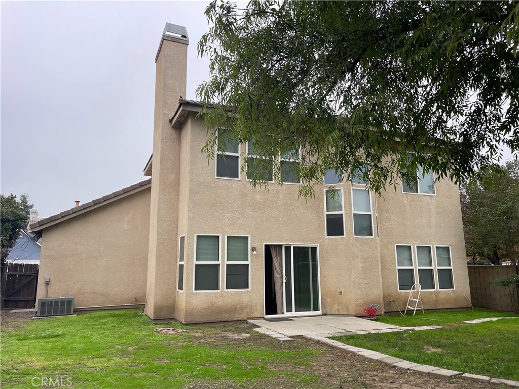 2103 Kennedy Ct, Chowchilla, CA 93610