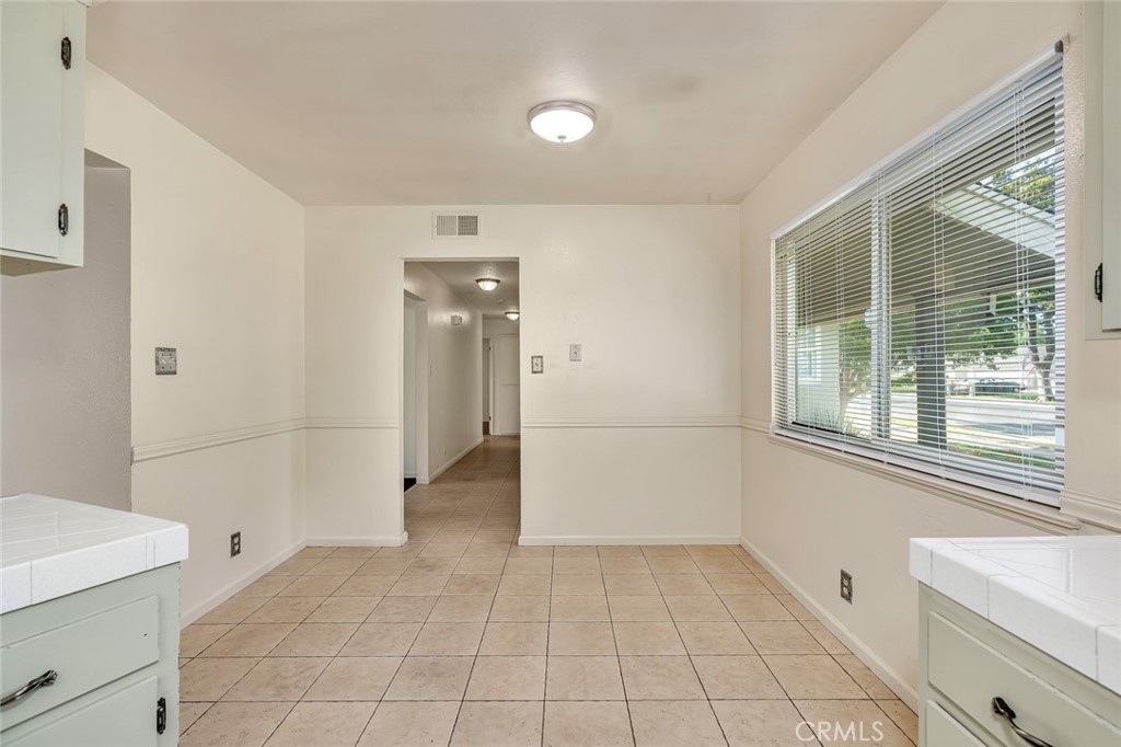 635 Brookdale, Merced, CA 95340