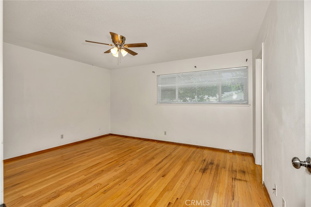 635 Brookdale, Merced, CA 95340