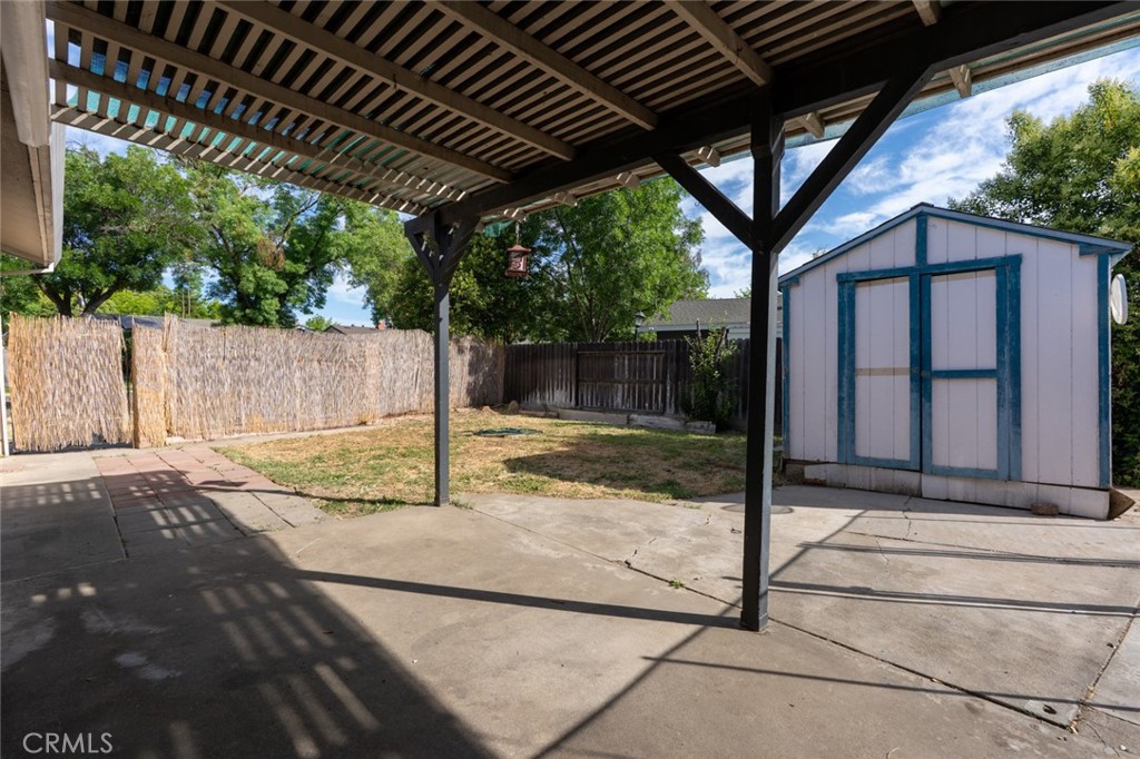 635 Brookdale, Merced, CA 95340