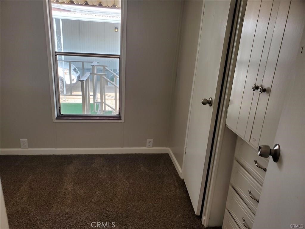 2240 Golden Oak Ln #132, Merced, CA 95341