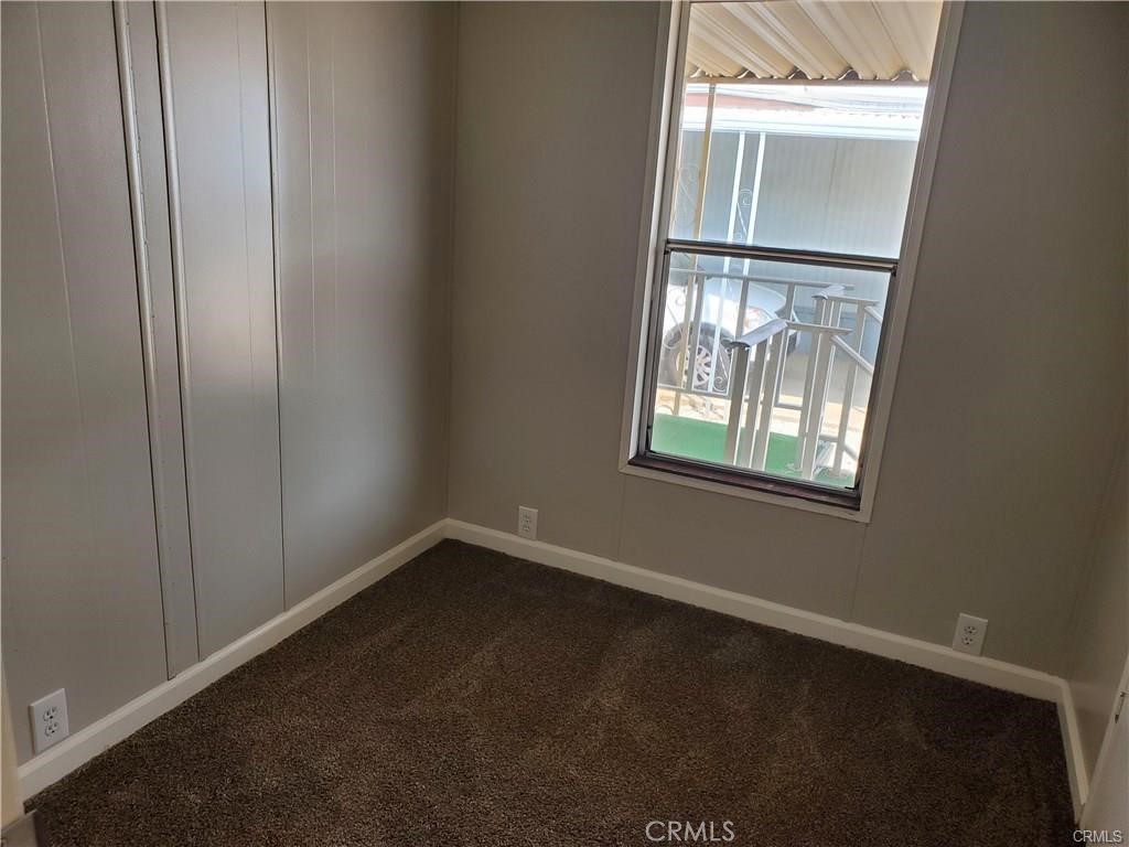 2240 Golden Oak Ln #132, Merced, CA 95341