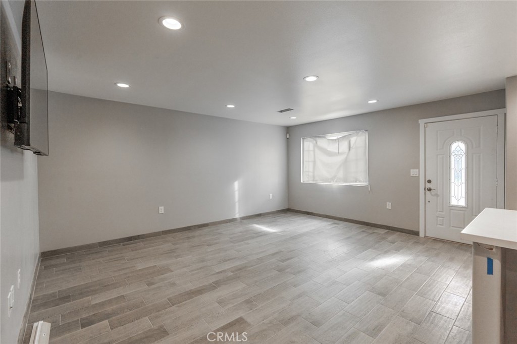 1821 W 8th St, Merced, CA 95341