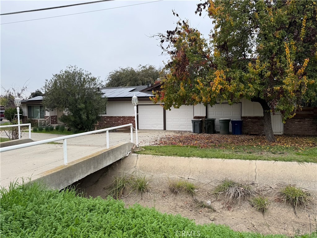 425 Bear Creek, Merced, CA 95340