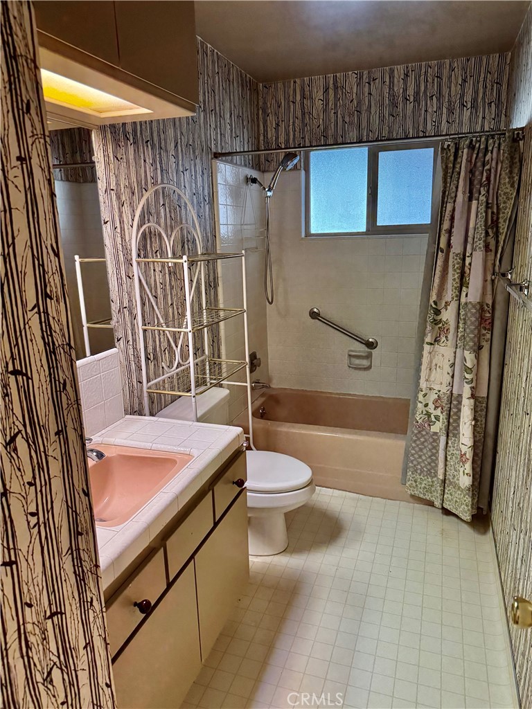 425 Bear Creek, Merced, CA 95340