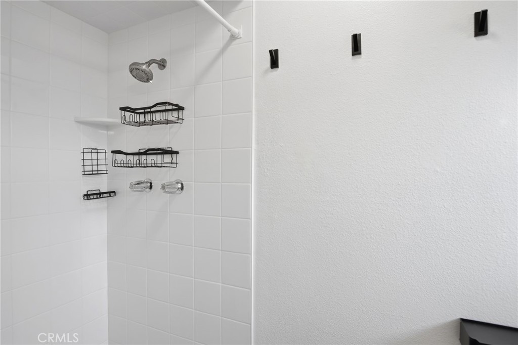 3161 Kingsland, Merced, CA 95340