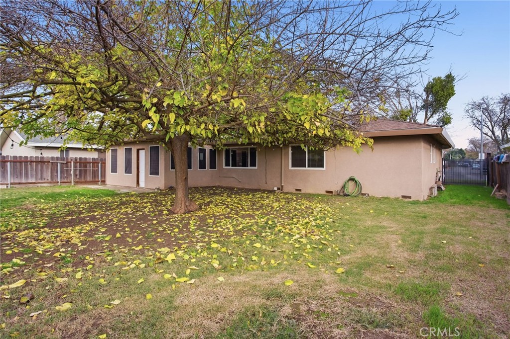 3161 Kingsland, Merced, CA 95340