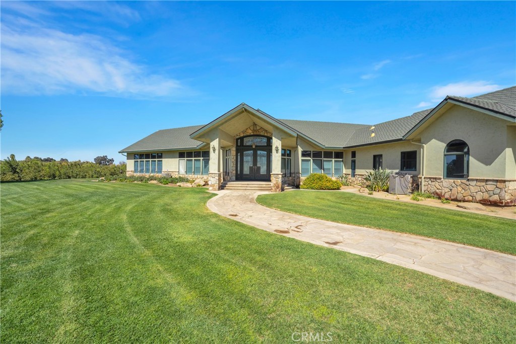 20170 River Rd, Stevinson, CA 95374