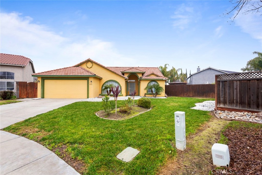 1874 Hartnell Ct, Los Banos, CA 93635