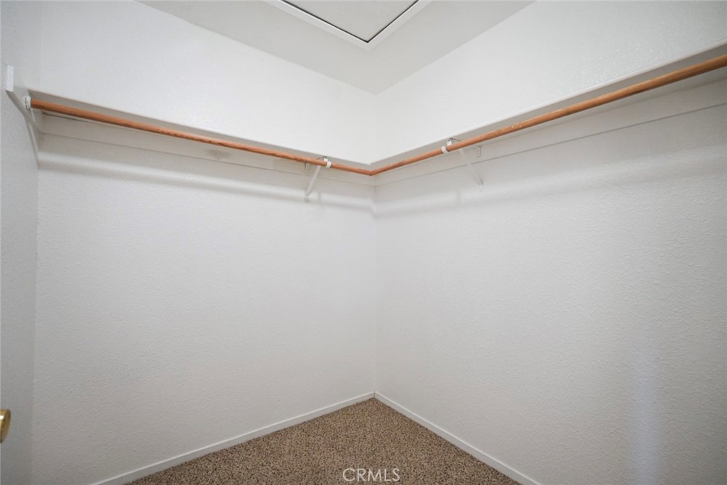 1874 Hartnell Ct, Los Banos, CA 93635