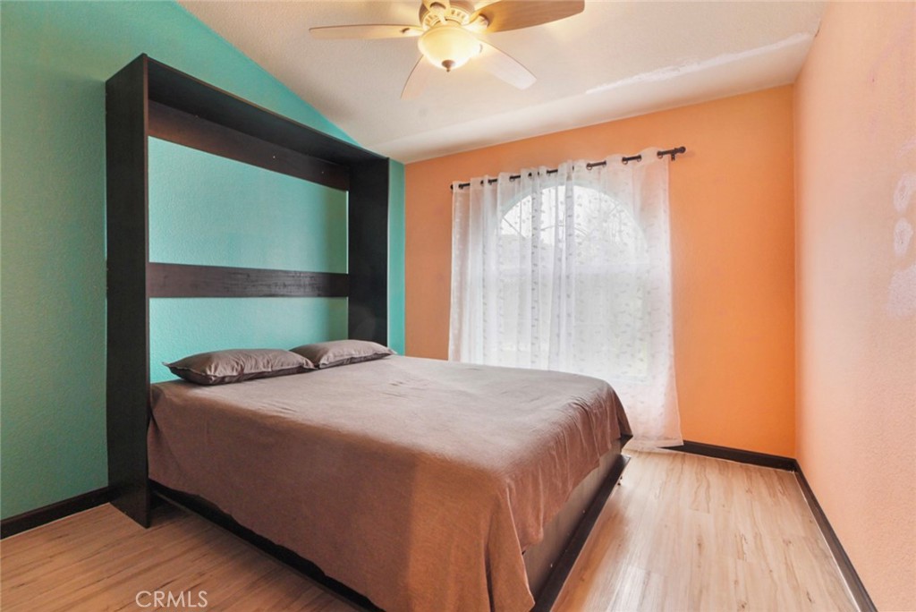 1874 Hartnell Ct, Los Banos, CA 93635