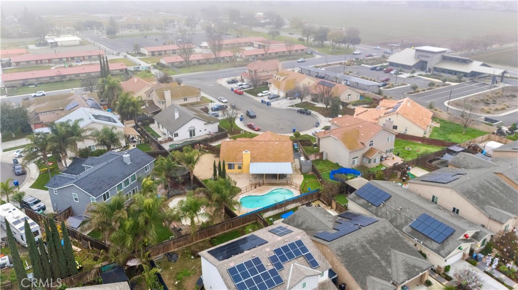 1874 Hartnell Ct, Los Banos, CA 93635