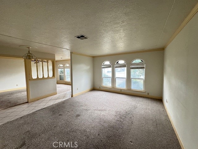 1300 Kensington Dr, Merced, CA 95340