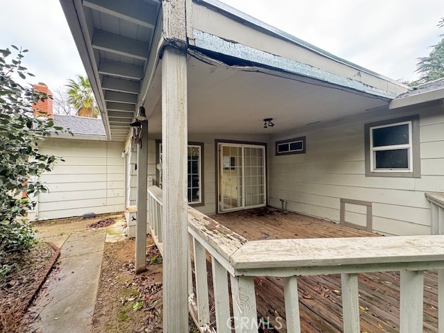 1300 Kensington Dr, Merced, CA 95340