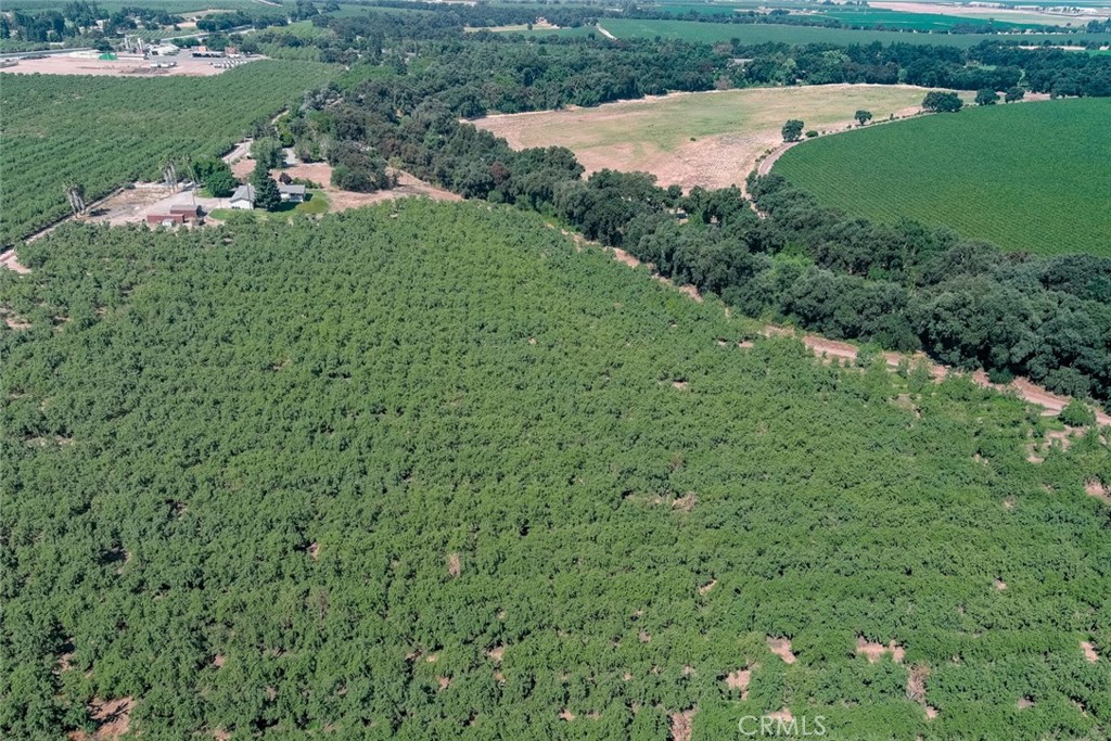 9337 Creekside Ln, Modesto, CA 95357