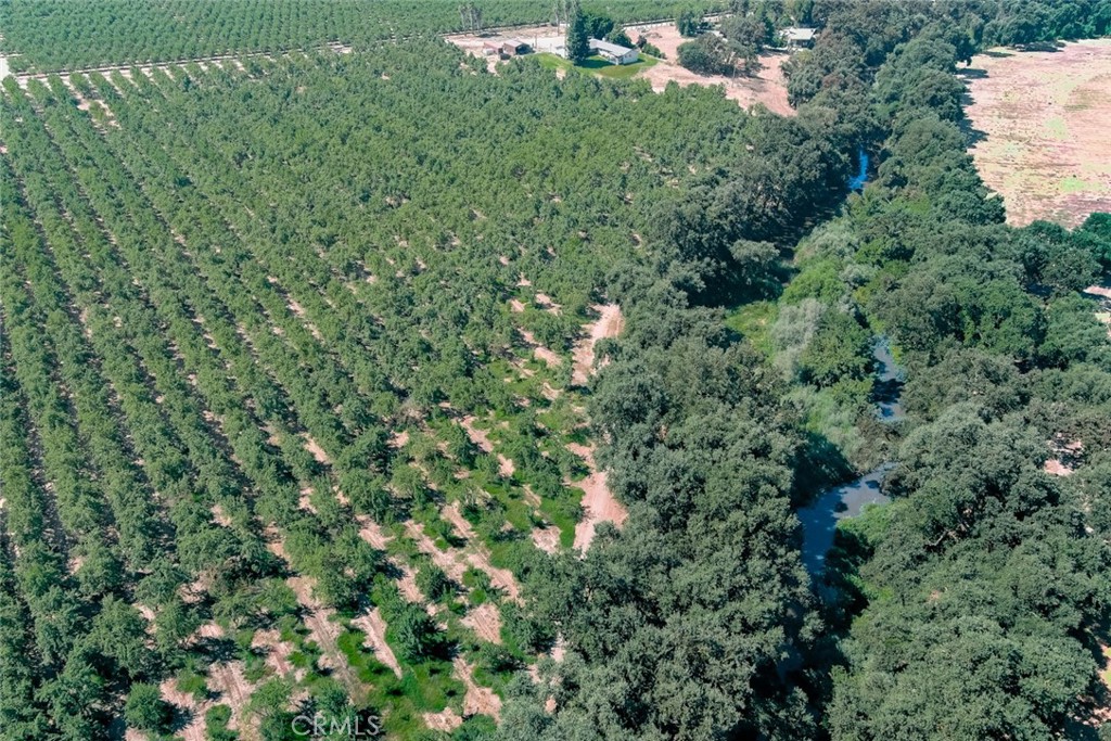 9337 Creekside Ln, Modesto, CA 95357