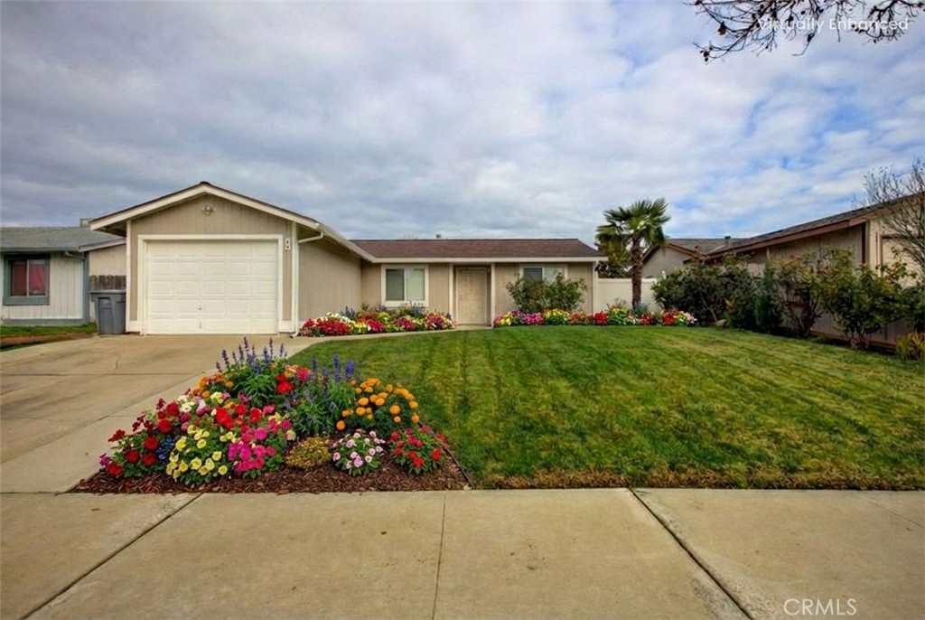 49 W Swallow, Merced, CA 95341