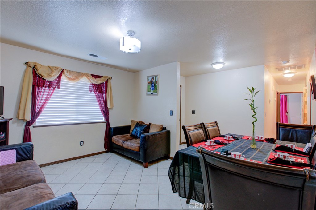 49 W Swallow, Merced, CA 95341