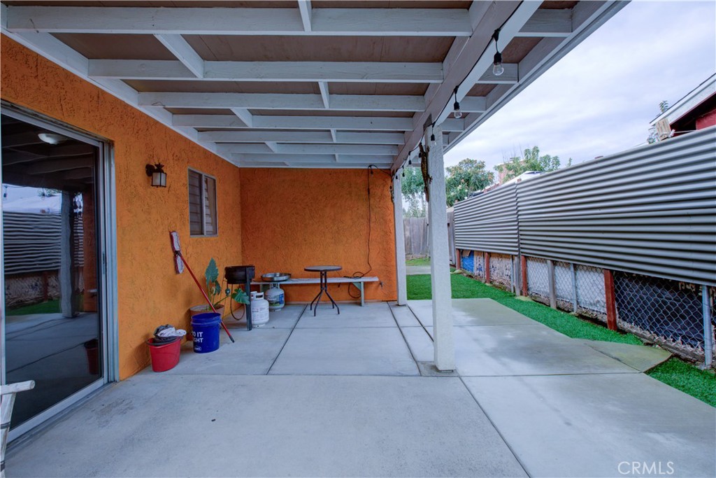 49 W Swallow, Merced, CA 95341