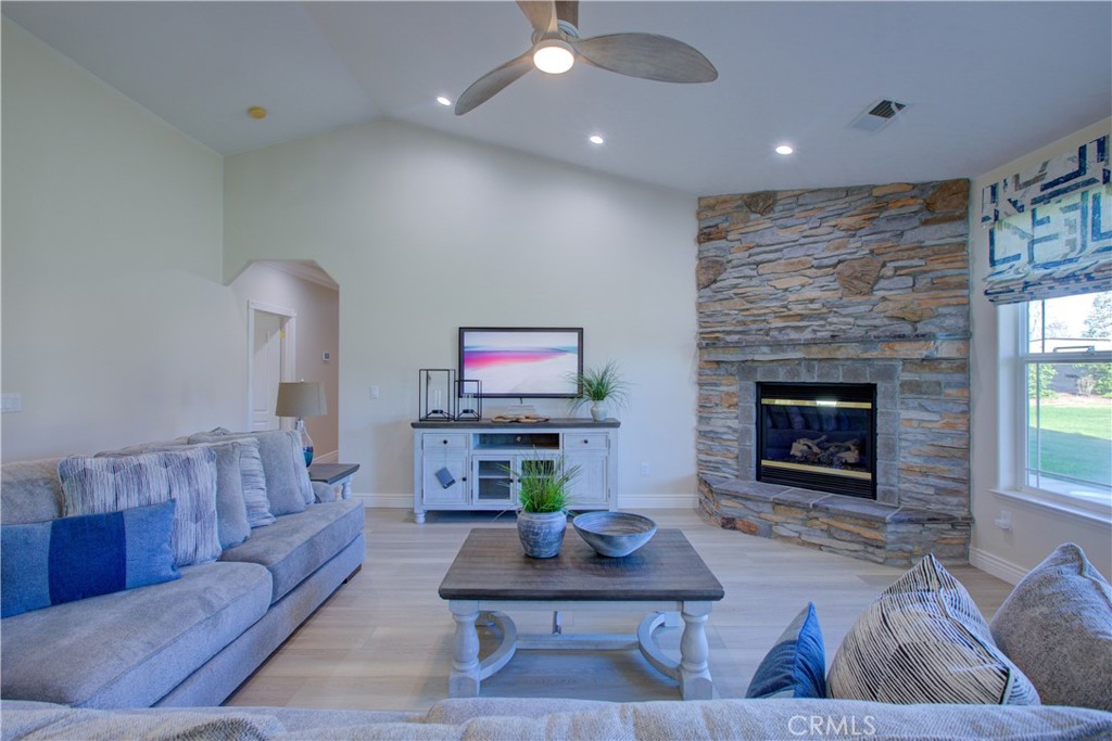 5420 Appaloosa Ct, Atwater, CA 95301