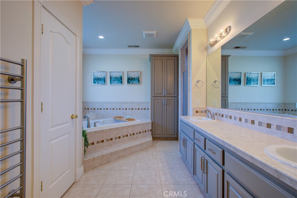 5420 Appaloosa Ct, Atwater, CA 95301